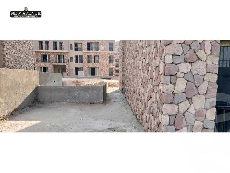 https://aqarmap.com.eg/ar/listing/6088725-for-sale-cairo-new-cairo-lmstqbl-syty-compounds-green-square