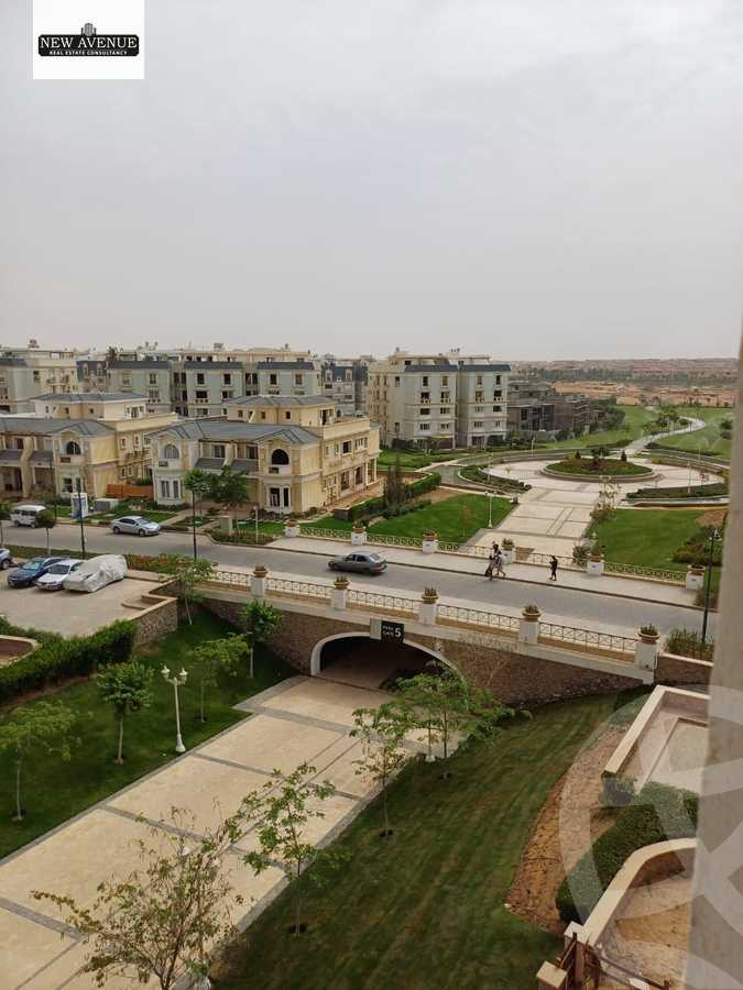 https://aqarmap.com.eg/en/listing/6092420-for-sale-cairo-new-cairo-compounds-mountain-view-hyde-park