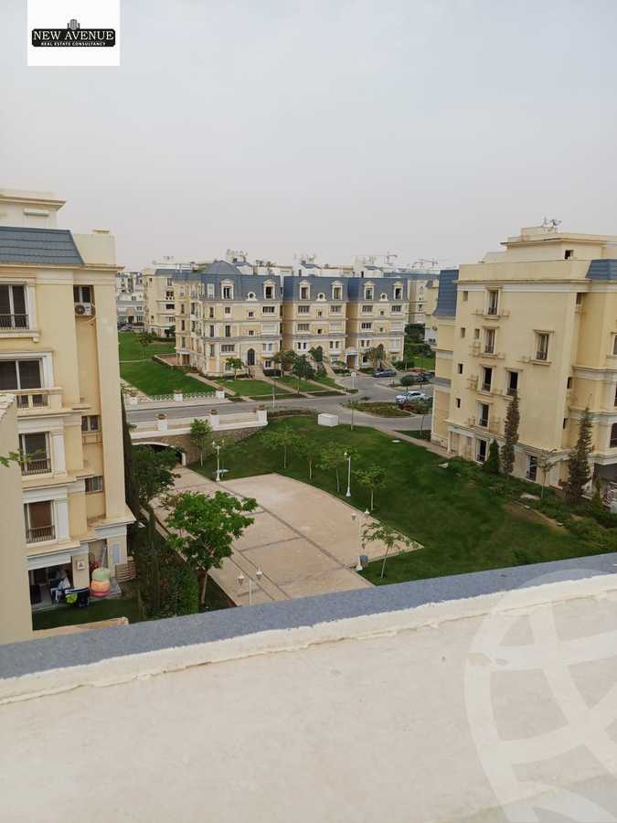 https://aqarmap.com.eg/en/listing/6092420-for-sale-cairo-new-cairo-compounds-mountain-view-hyde-park