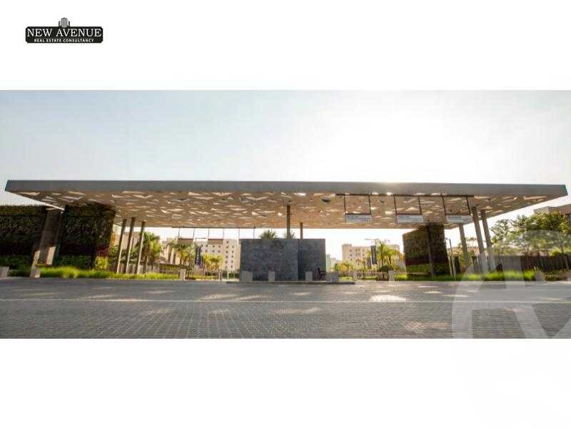 https://aqarmap.com.eg/en/listing/6092700-for-sale-cairo-el-shorouk-compounds-al-burouj-compound-imkan