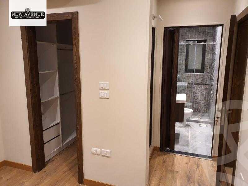 https://aqarmap.com.eg/en/listing/6093152-for-sale-cairo-new-cairo-compounds-lakeview-residence