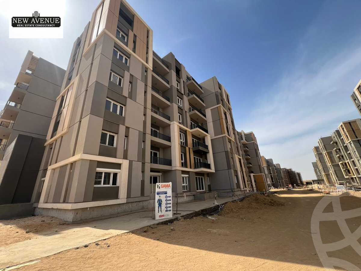 https://aqarmap.com.eg/en/listing/6097481-for-sale-cairo-new-cairo-lmstqbl-syty-compounds-hap-town