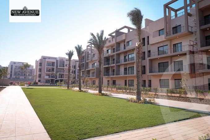 https://aqarmap.com.eg/en/listing/6097522-for-sale-cairo-new-cairo-compounds-fyfth-skwyr-mwl-lmrsm-llttwyr