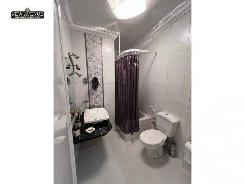 https://aqarmap.com.eg/ar/listing/6099939-for-sale-cairo-heliopolis-ard-el-golf-nabil-el-wakkad