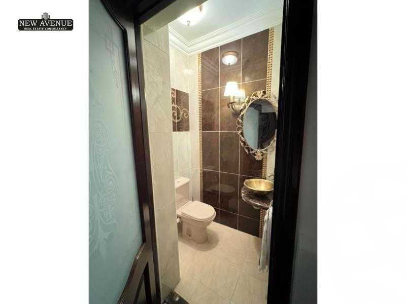 https://aqarmap.com.eg/ar/listing/6099939-for-sale-cairo-heliopolis-ard-el-golf-nabil-el-wakkad
