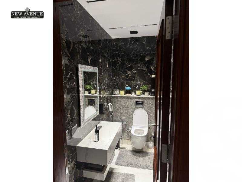 https://aqarmap.com.eg/en/listing/6100058-for-sale-cairo-new-cairo-compounds-lakeview-residence