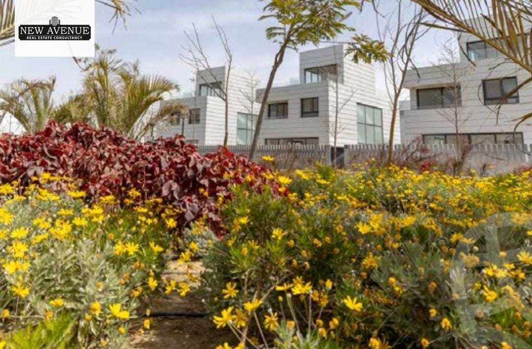 https://aqarmap.com.eg/en/listing/6103962-for-sale-cairo-el-shorouk-compounds-al-burouj-compound-imkan