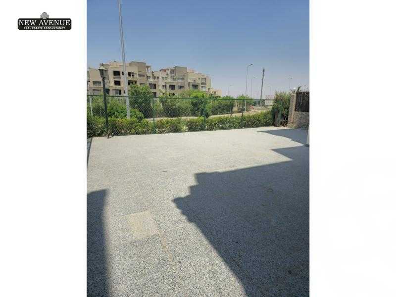 https://aqarmap.com.eg/en/listing/6104569-for-sale-cairo-new-cairo-compounds-zizinia-city