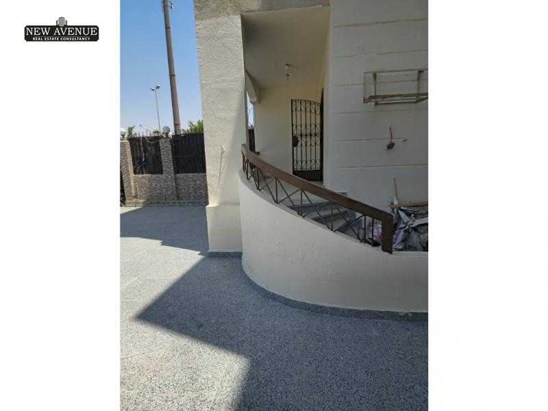 https://aqarmap.com.eg/en/listing/6104569-for-sale-cairo-new-cairo-compounds-zizinia-city