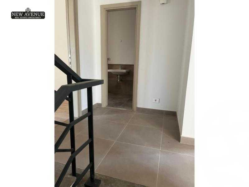 https://aqarmap.com.eg/en/listing/6104629-for-sale-cairo-el-shorouk-compounds-al-burouj-compound-imkan
