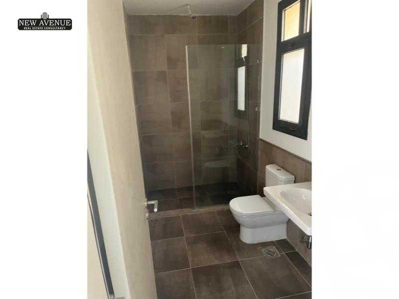 https://aqarmap.com.eg/en/listing/6104629-for-sale-cairo-el-shorouk-compounds-al-burouj-compound-imkan