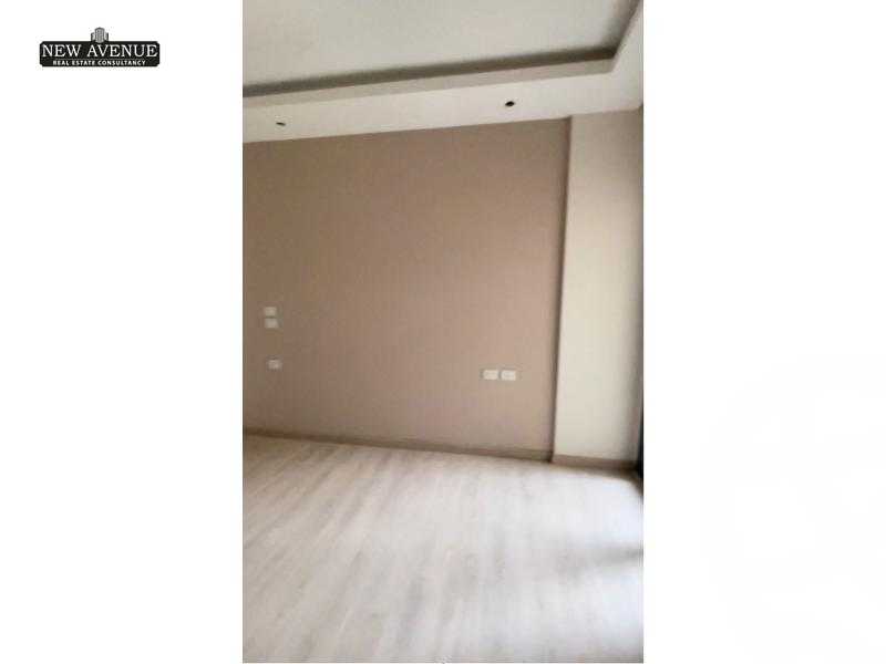 https://aqarmap.com.eg/en/listing/6104937-for-sale-cairo-new-cairo-compounds-the-address-east