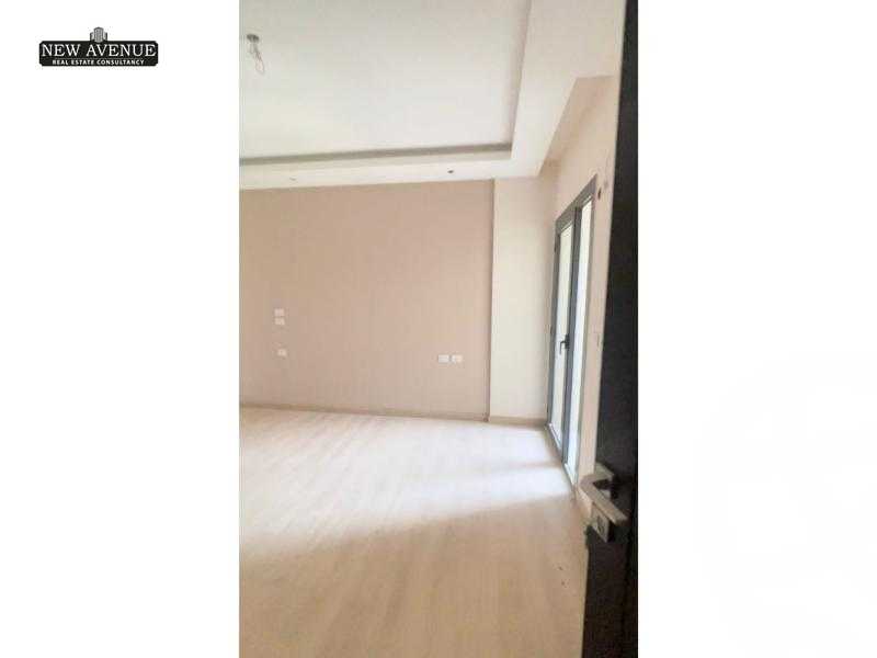 https://aqarmap.com.eg/en/listing/6104937-for-sale-cairo-new-cairo-compounds-the-address-east