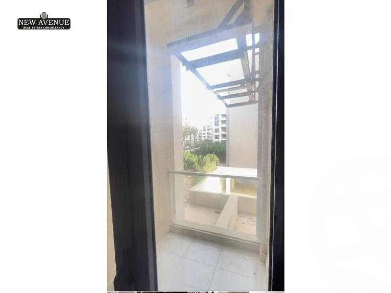 https://aqarmap.com.eg/en/listing/6104937-for-sale-cairo-new-cairo-compounds-the-address-east