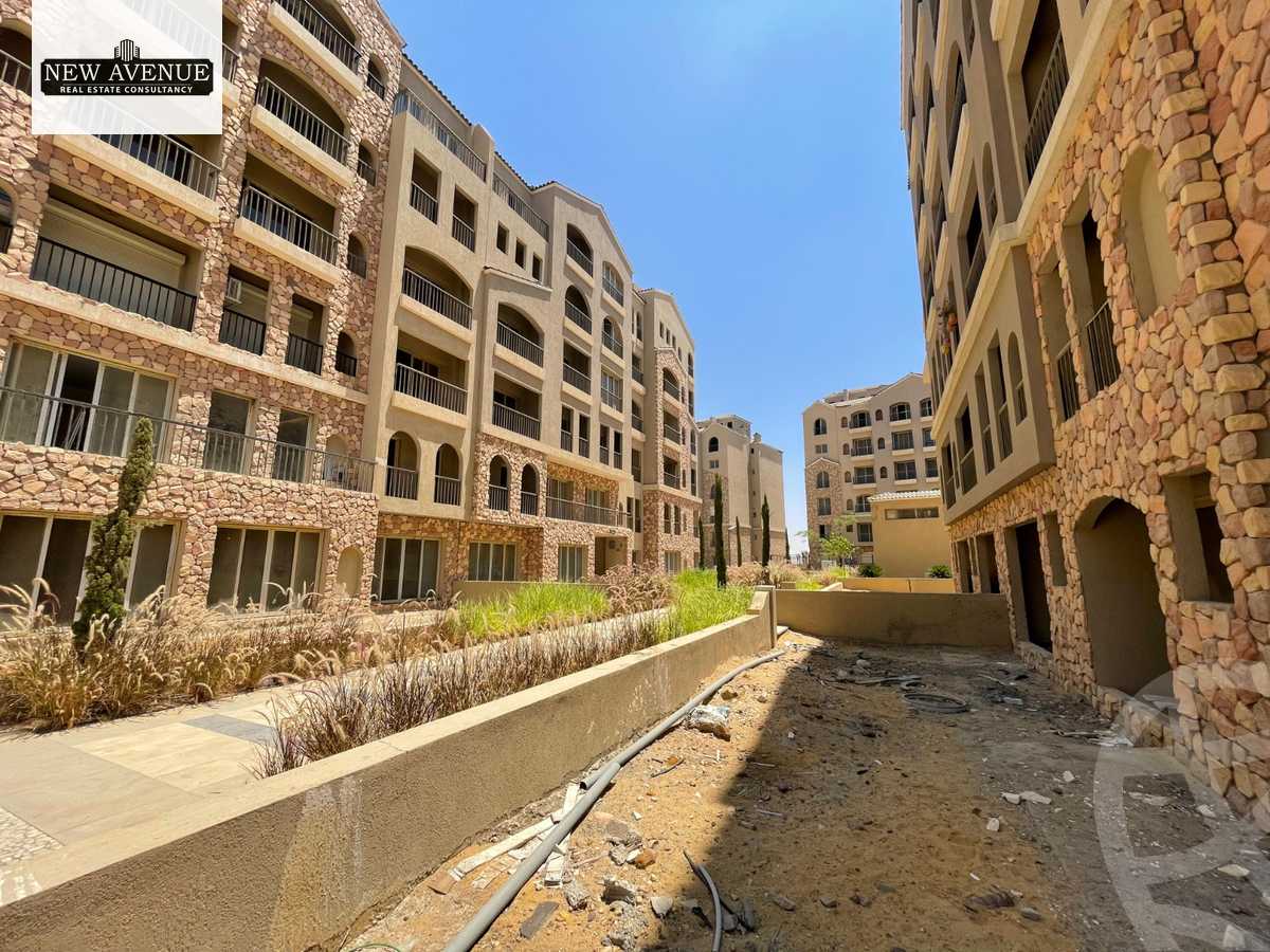 https://aqarmap.com.eg/ar/listing/6105373-for-sale-cairo-new-cairo-lmstqbl-syty-compounds-green-square