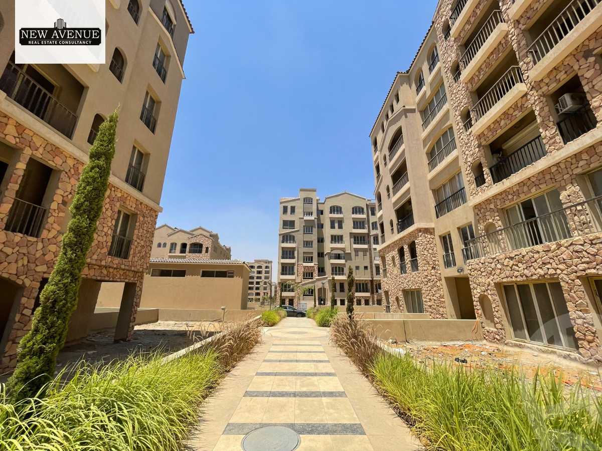 https://aqarmap.com.eg/ar/listing/6105373-for-sale-cairo-new-cairo-lmstqbl-syty-compounds-green-square