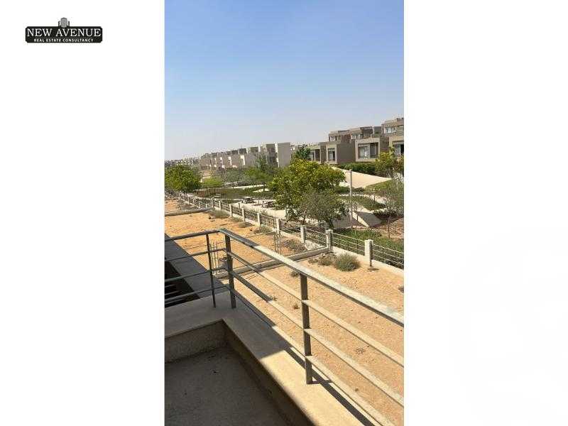https://aqarmap.com.eg/ar/listing/6105597-for-sale-cairo-new-cairo-compounds-blm-hylz-nyw-kyrw