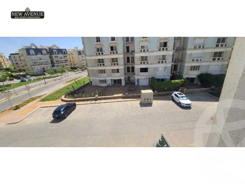 https://aqarmap.com.eg/ar/listing/6107576-for-sale-cairo-new-cairo-compounds-mountain-view-hyde-park