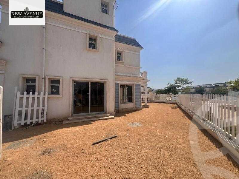 https://aqarmap.com.eg/ar/listing/6108461-for-sale-cairo-new-cairo-compounds-mwntn-fyw-3