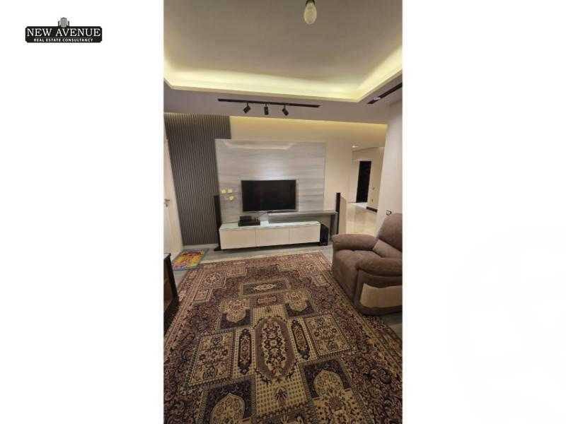 https://aqarmap.com.eg/ar/listing/6108482-for-rent-cairo-new-cairo-compounds-mountain-view-hyde-park