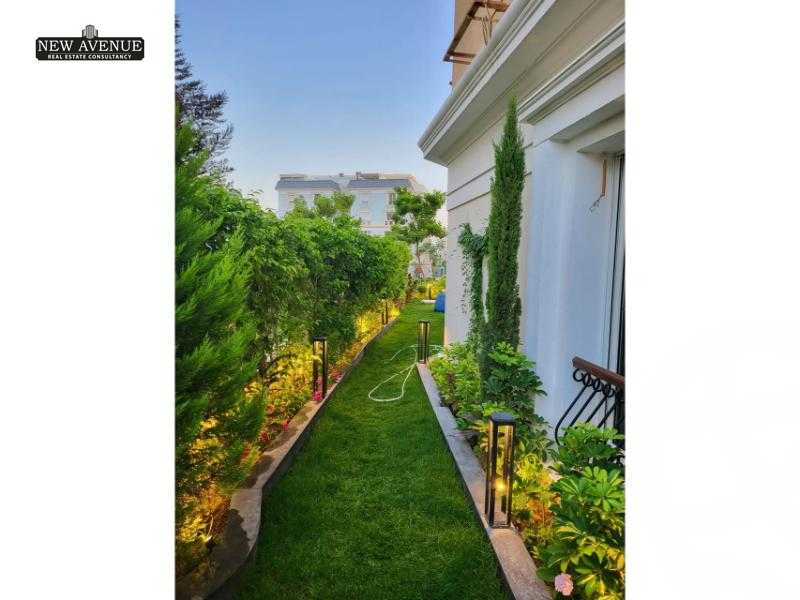https://aqarmap.com.eg/en/listing/6110511-for-sale-cairo-new-cairo-compounds-mountain-view-hyde-park