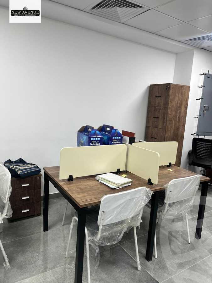 https://aqarmap.com.eg/ar/listing/6112283-for-sale-cairo-new-cairo-compounds-hyde-park-centre-ville-hyde-park