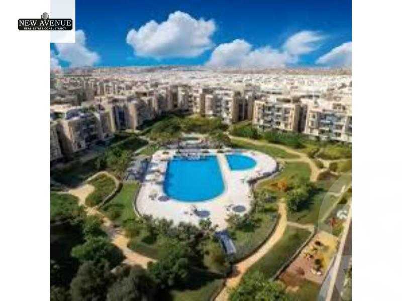 https://aqarmap.com.eg/en/listing/6113808-for-sale-cairo-new-cairo-compounds-moon-valley
