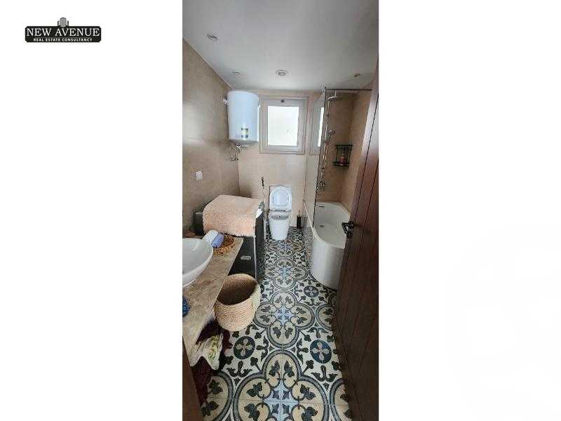 https://aqarmap.com.eg/en/listing/6114229-for-sale-cairo-new-cairo-compounds-moon-valley