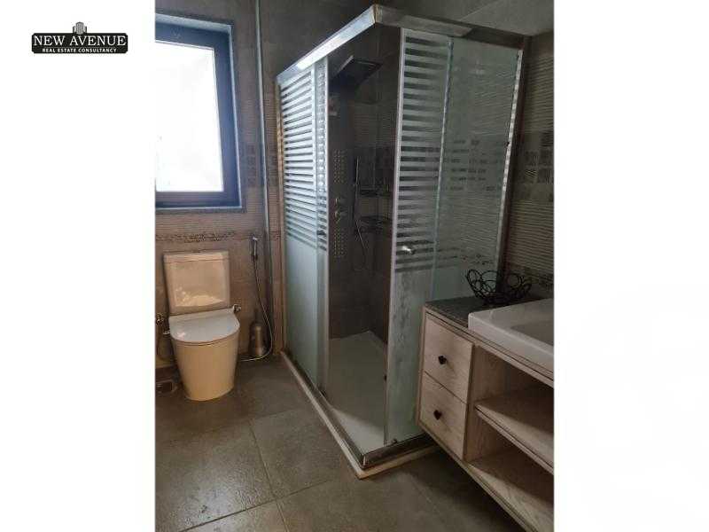 https://aqarmap.com.eg/en/listing/6114249-for-sale-cairo-new-cairo-compounds-lakeview-residence