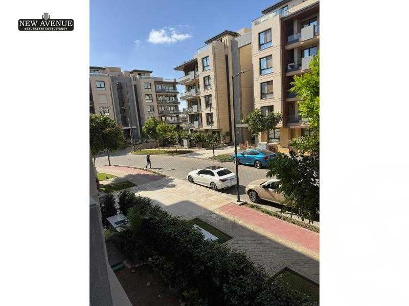 https://aqarmap.com.eg/ar/listing/6115095-for-sale-cairo-new-cairo-compounds-azad