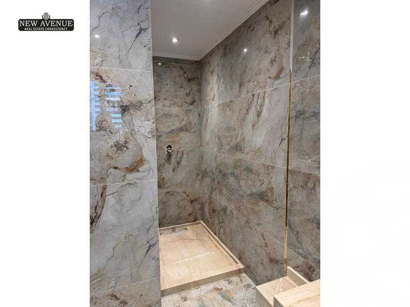 https://aqarmap.com.eg/ar/listing/6115095-for-sale-cairo-new-cairo-compounds-azad