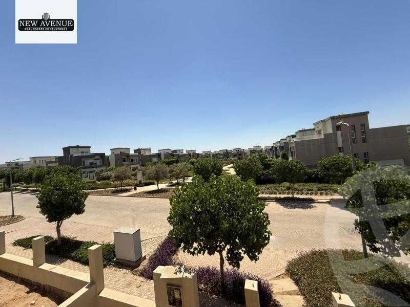 https://aqarmap.com.eg/en/listing/6021907-for-sale-cairo-new-cairo-compounds-hyde-park-cluster-17-hyde-park