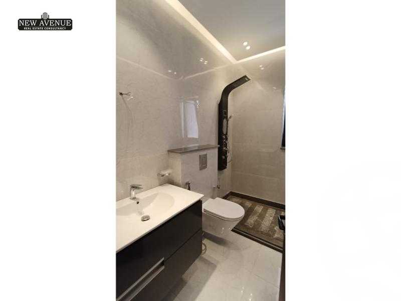 https://aqarmap.com.eg/ar/listing/6116044-for-sale-cairo-new-cairo-compounds-lakeview-residence