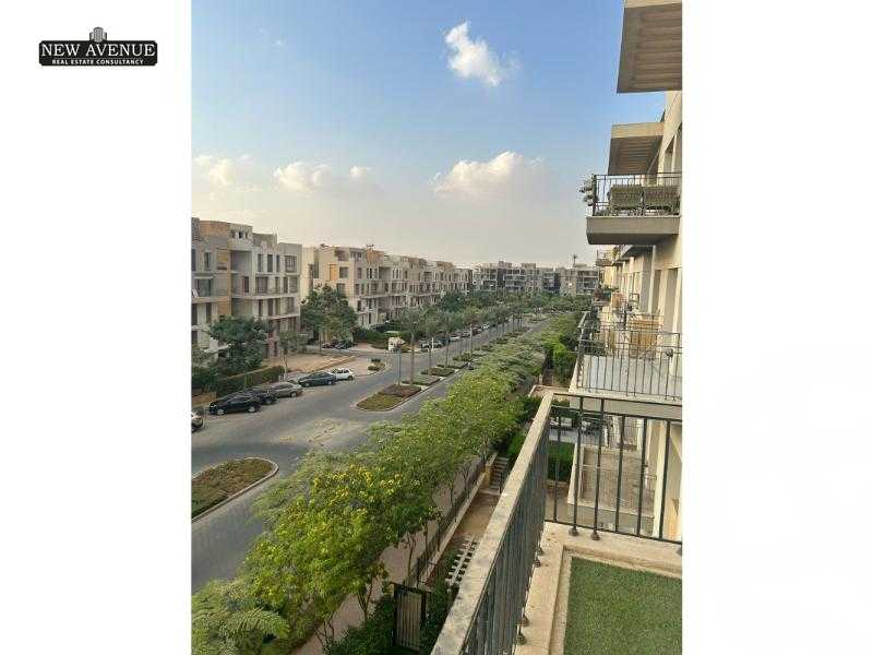 https://aqarmap.com.eg/en/listing/6116246-for-sale-cairo-new-cairo-compounds-eastown-eastown-parks