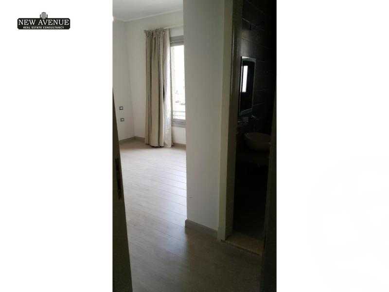https://aqarmap.com.eg/en/listing/6118435-for-sale-cairo-new-cairo-compounds-kmbwnd-fyldj-jyt-blm-hylz