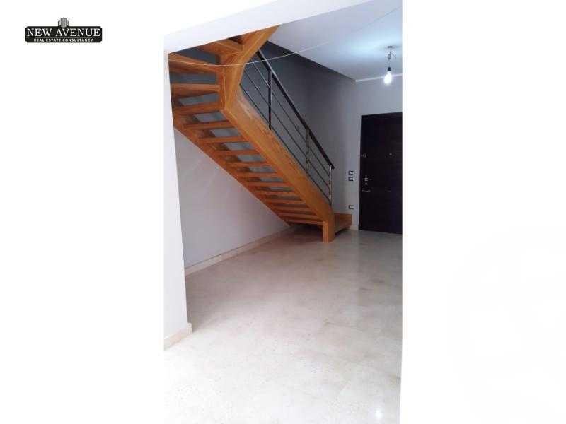 https://aqarmap.com.eg/en/listing/6118435-for-sale-cairo-new-cairo-compounds-kmbwnd-fyldj-jyt-blm-hylz
