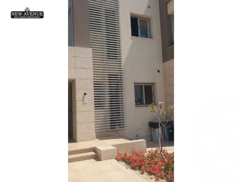 https://aqarmap.com.eg/ar/listing/6118462-for-sale-cairo-new-cairo-compounds-blm-hylz-nyw-kyrw