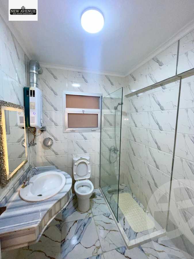 https://aqarmap.com.eg/en/listing/6120244-for-sale-cairo-new-cairo-lrhb-city-phase-2-amr-ibn-el-aas-st