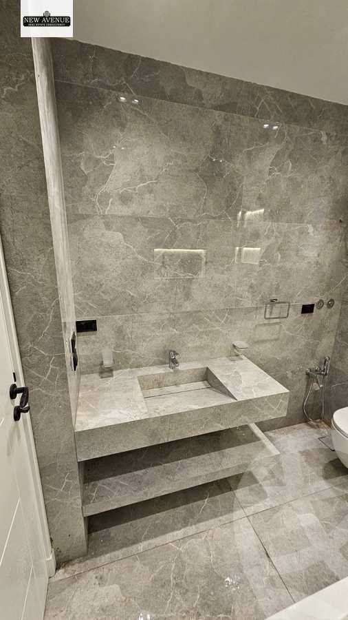 https://aqarmap.com.eg/ar/listing/6120763-for-sale-cairo-new-cairo-compounds-mwntn-fyw-y-syty-club-park-mountain-view-icity