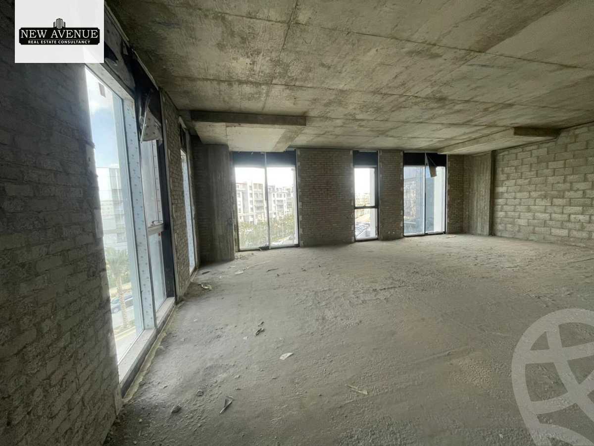 https://aqarmap.com.eg/en/listing/6131012-for-sale-cairo-new-cairo-compounds-hyde-park-centre-ville-hyde-park