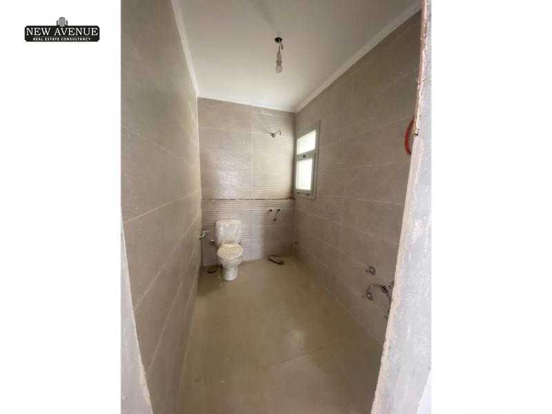 https://aqarmap.com.eg/en/listing/6134709-for-sale-cairo-new-cairo-compounds-blm-hylz-nyw-kyrw
