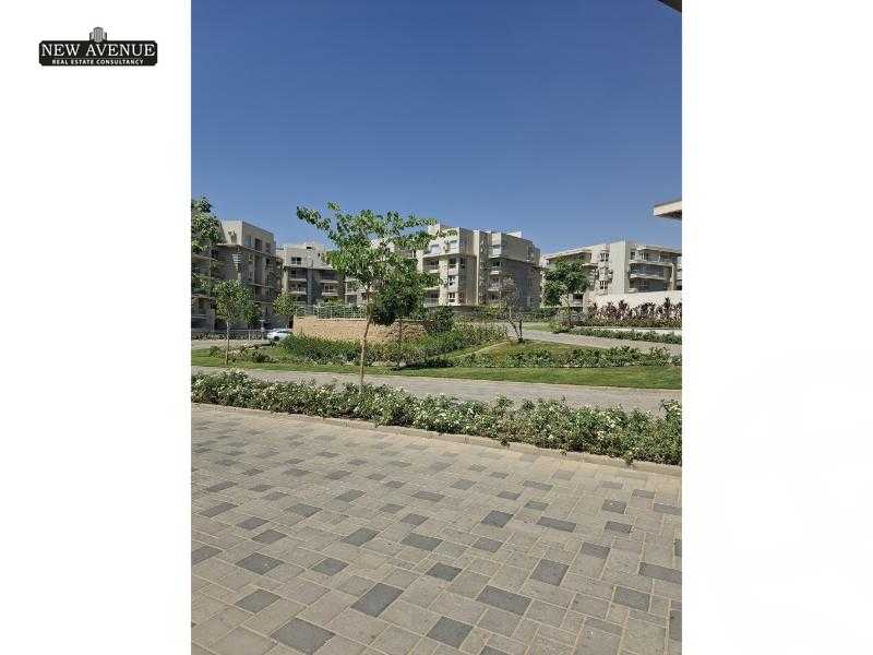 https://aqarmap.com.eg/ar/listing/6135115-for-sale-cairo-6th-of-october-compounds-mountain-view-icity-october