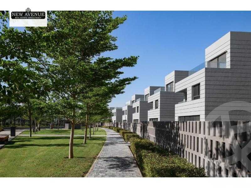https://aqarmap.com.eg/en/listing/6135422-for-sale-cairo-el-shorouk-compounds-al-burouj-compound-imkan
