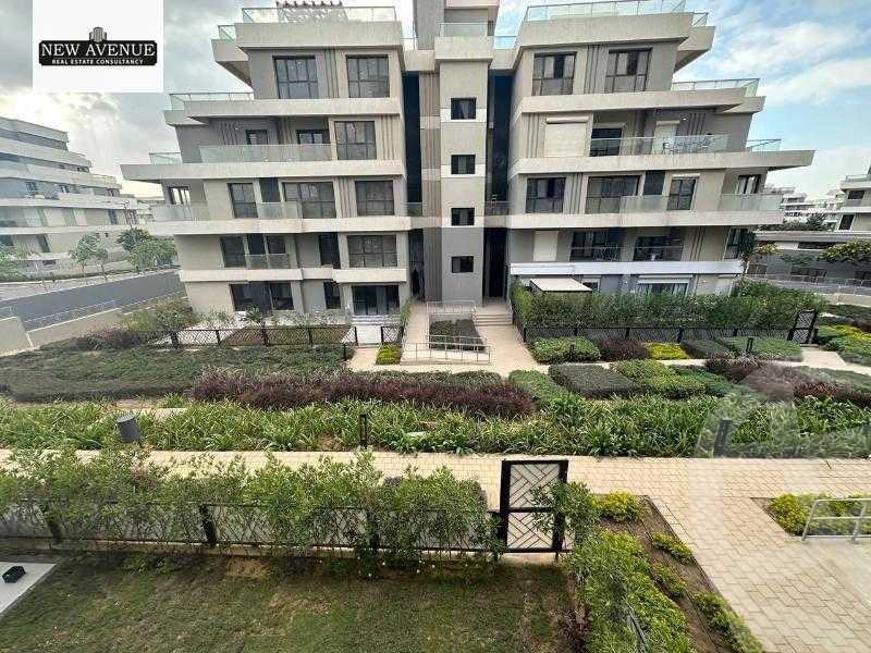 https://aqarmap.com.eg/en/listing/6135472-for-sale-cairo-new-cairo-compounds-villette-kmbwnd-sky-kwndwz-swdyk-villette