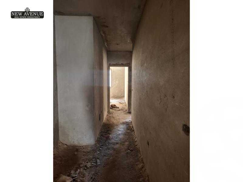 https://aqarmap.com.eg/en/listing/6135866-for-sale-cairo-new-cairo-compounds-el-koronfel-heights
