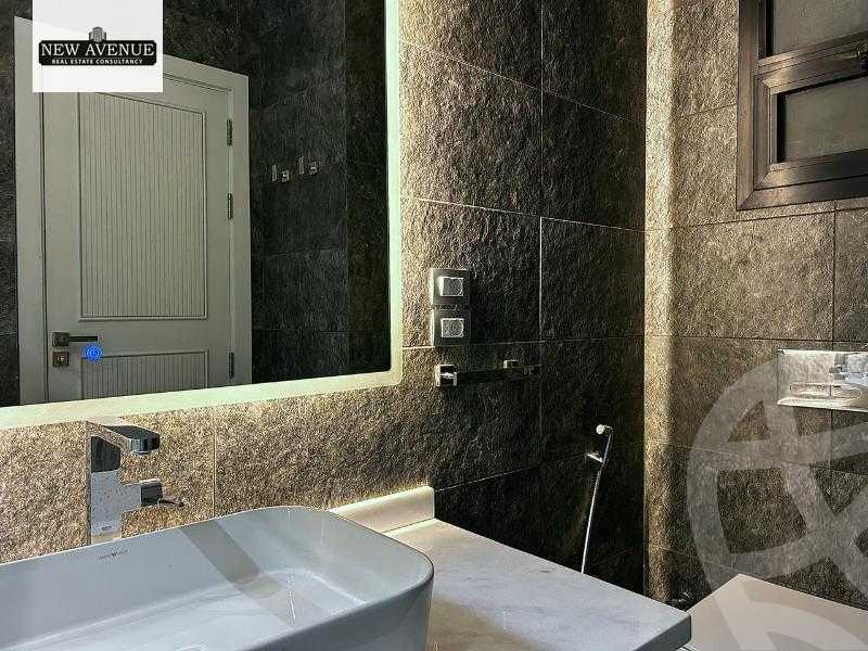 https://aqarmap.com.eg/en/listing/6138028-for-sale-cairo-new-cairo-compounds-villette-kmbwnd-sky-kwndwz-swdyk-villette