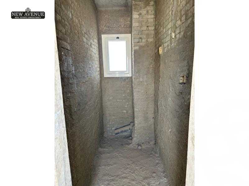 https://aqarmap.com.eg/ar/listing/6138395-for-sale-cairo-new-cairo-compounds-hyde-park-cluster-7-hyde-park