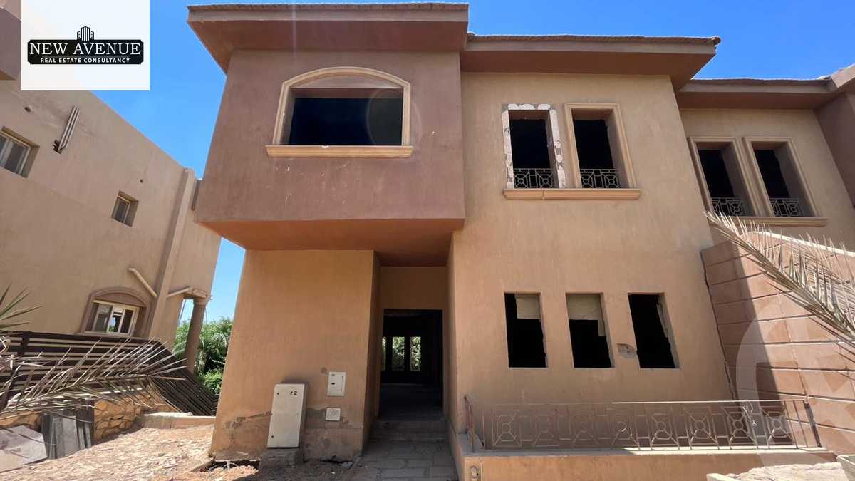 https://aqarmap.com.eg/en/listing/6138904-for-sale-cairo-new-cairo-compounds-moon-valley