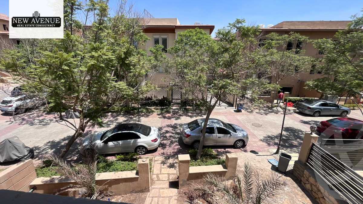 https://aqarmap.com.eg/en/listing/6138904-for-sale-cairo-new-cairo-compounds-moon-valley