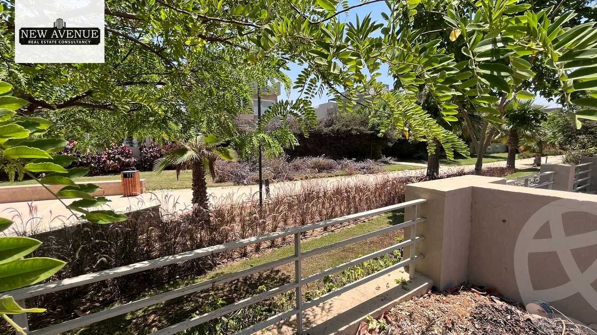 https://aqarmap.com.eg/ar/listing/6138992-for-sale-cairo-new-cairo-compounds-blm-hylz-nyw-kyrw